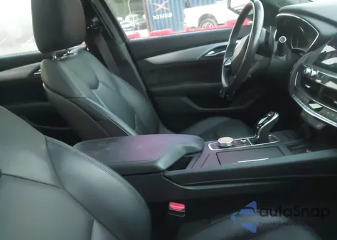 2021 Cadillac Ct5 Luxury z USA, uszkodzony, nr VIN 1G6DX5RK2M0117277